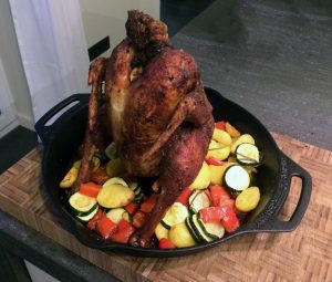 Hähnchen im Geflügelbräter