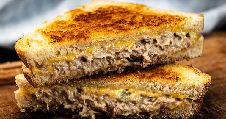 Thunfisch-Sandwich aus der Pfanne